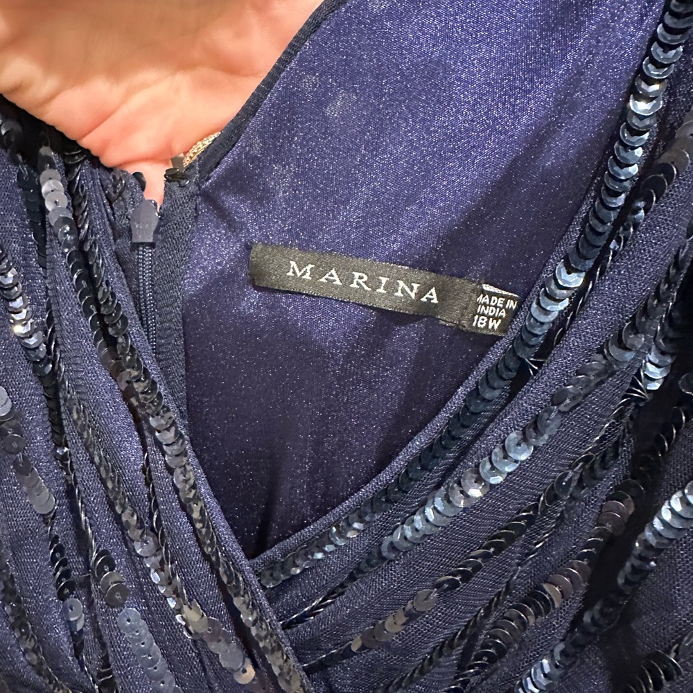 Elegant Navy Sequin Dress - Picture 5 of 5